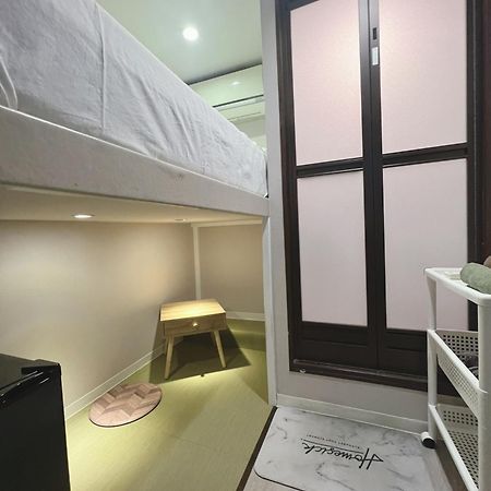 誠家　Makoto Hostel Tōkyō Extérieur photo