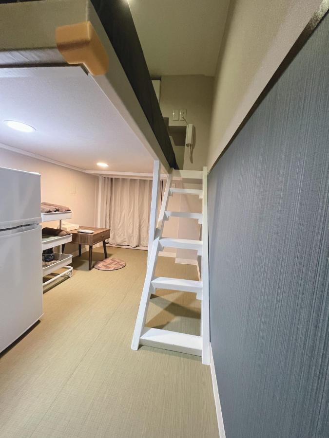 誠家　Makoto Hostel Tōkyō Extérieur photo