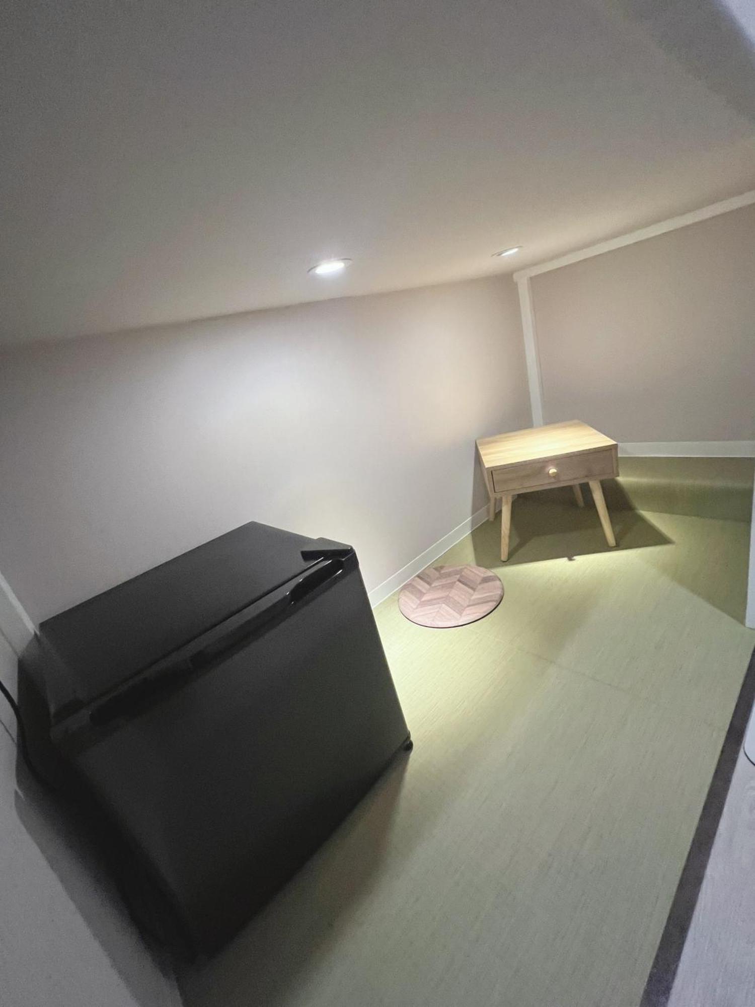 誠家　Makoto Hostel Tōkyō Extérieur photo